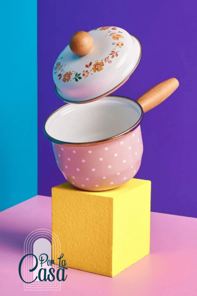 Lola Yumurta ve Sos Tavası